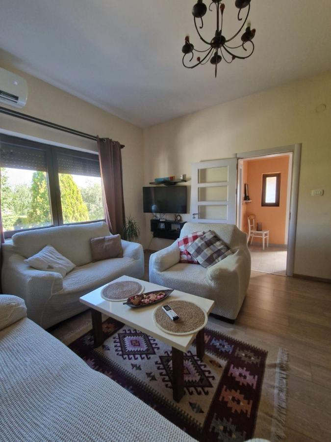 House 11 Leilighet Nikšić Eksteriør bilde